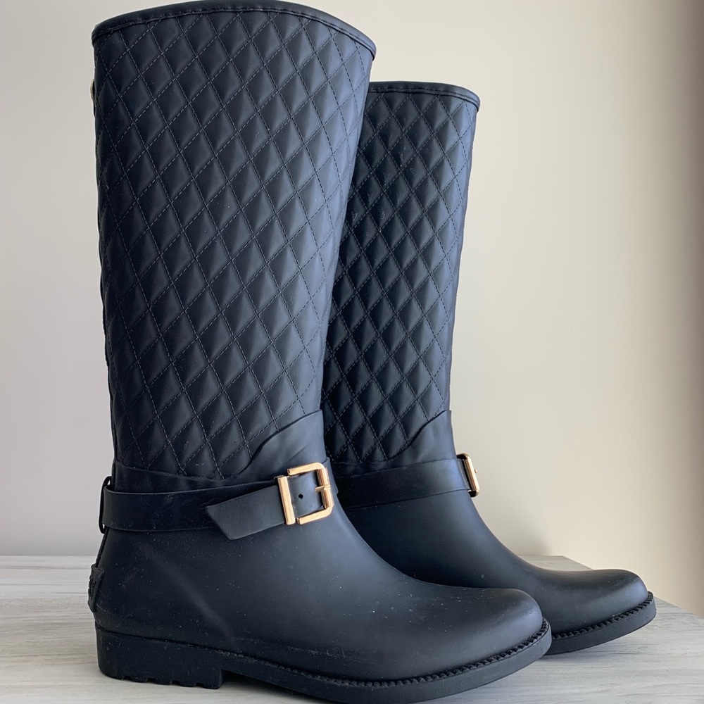 Guess Rain Boots